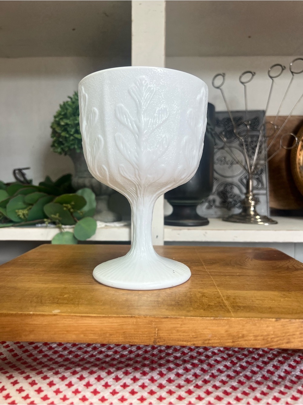 Vintage milk glass vase FTD 1975 white decor grandma core